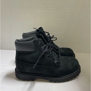 Kids size 12 Black Timberlands used like new!